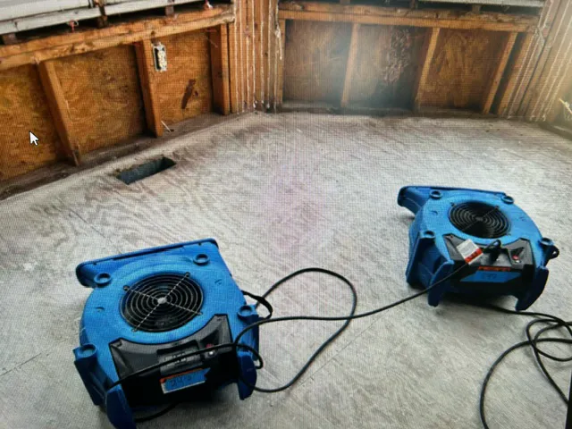 Four Corners Restoration Picture 3