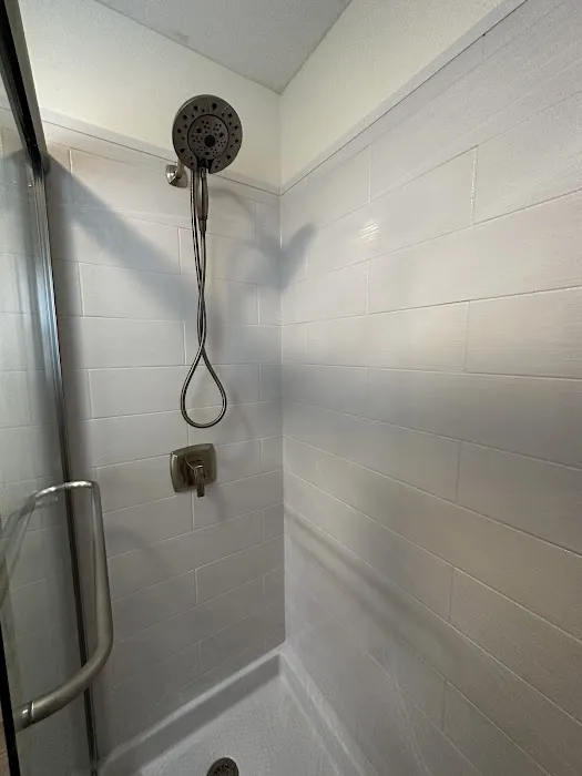 Bath Fitter Picture 7