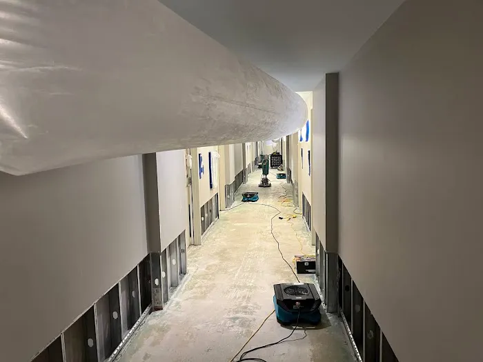 Carefree Restoration Picture 3