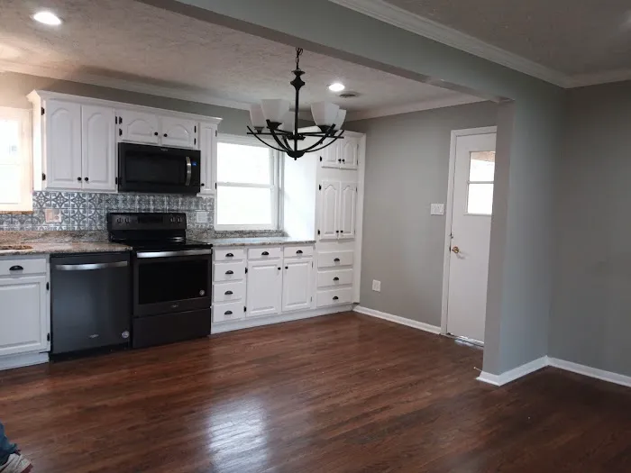 Matt's Painting & Drywall Picture 4