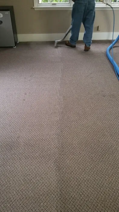 Advance Cleaning Co Inc Picture 3