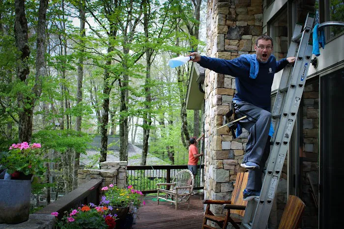 Jo-Lynn Enterprises Inc Picture 2