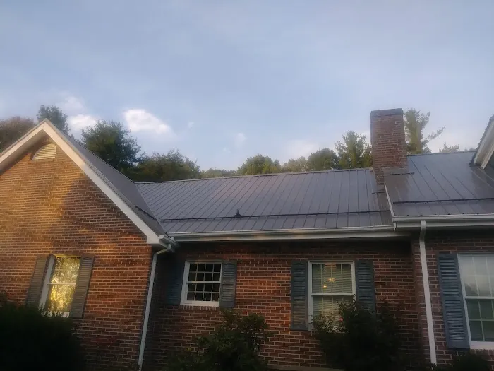 L&T Roofing and Home Improvements Picture 1