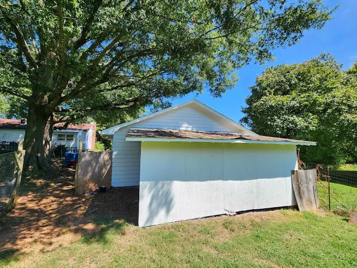 Richard's Painting of Hickory Picture 1