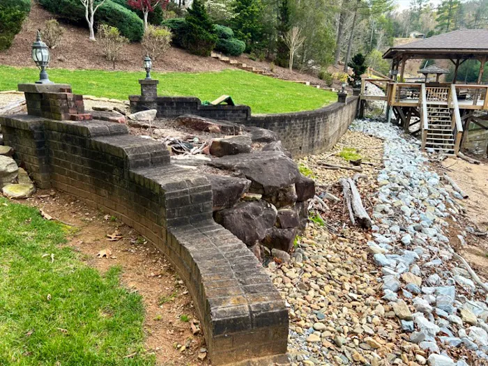 New Life Cleaning and Restoration Picture 4