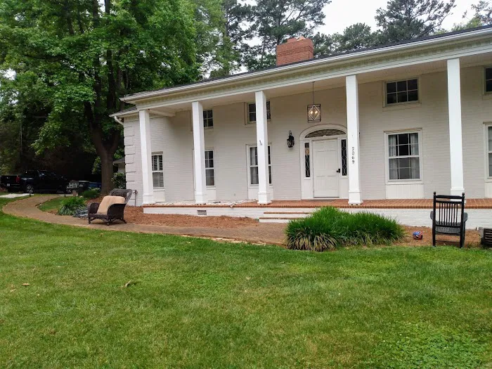 Bill Pope's painting and remodeling Picture 5