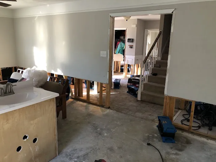 Three South Restoration & Construction Picture 1