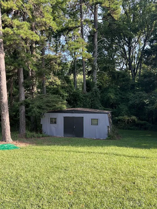 AWE Diversified Services - Restoration, Remodel & Junk Removal Picture 4