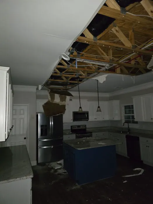 Phantom Water Damage & Restoration Picture 5