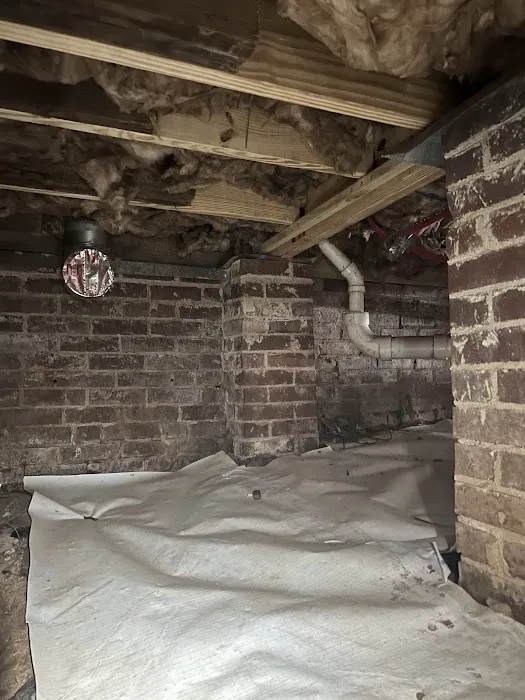 Crawlspace Medic of Charlotte Picture 1