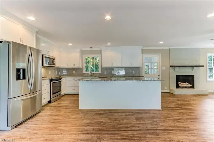 RestorAid LLC Picture 2