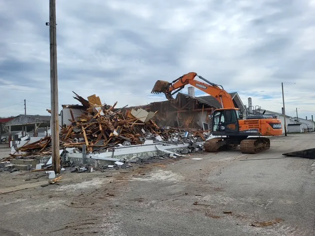 T & T Abatement Contractor Services Picture 3