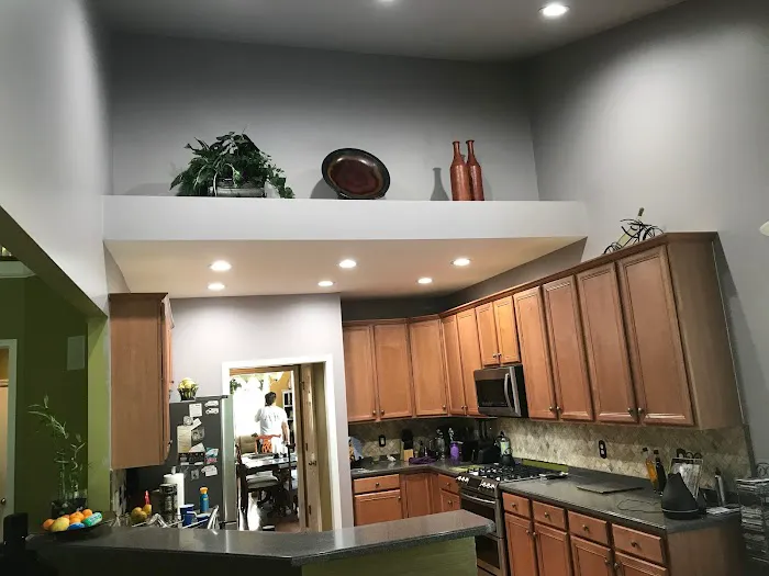 Roca's Painters LLC Picture 10