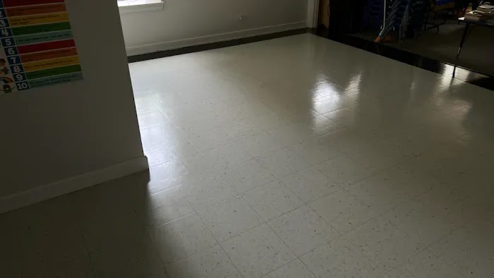 ServiceMaster Commercial Cleaning by Long Picture 1