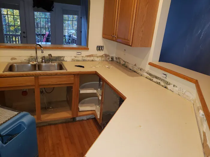 Kustom Disaster Restoration Picture 1