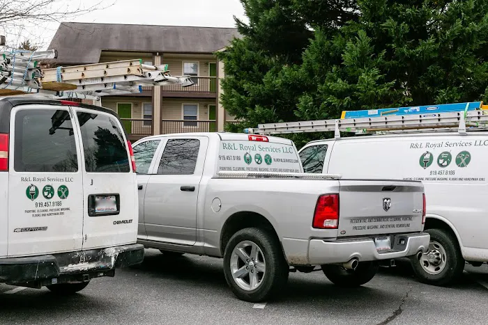 R&L Royal Services LLC Picture 5