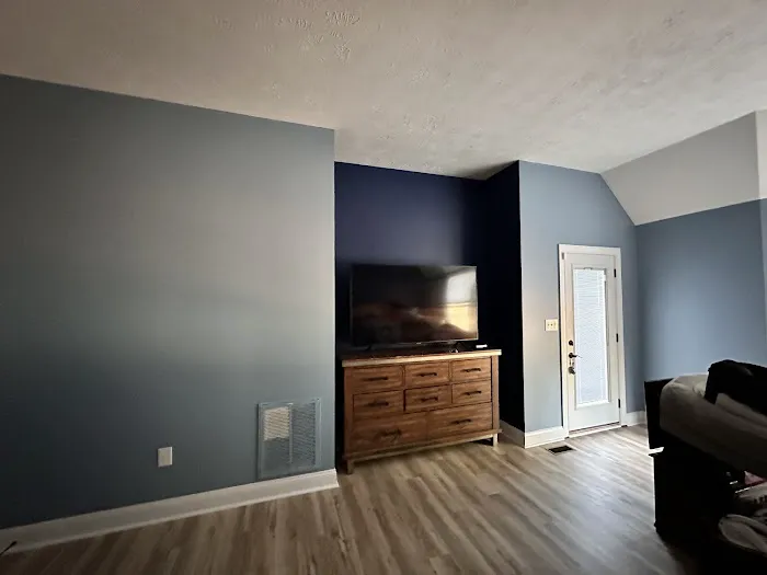 Emerald Painting, Inc. Picture 1