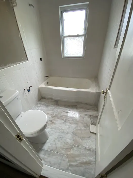 Craftsmen Standard Flooring Picture 9