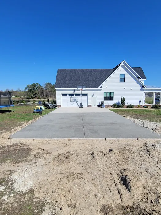 Top Quality Maintenance & Construction Picture 1