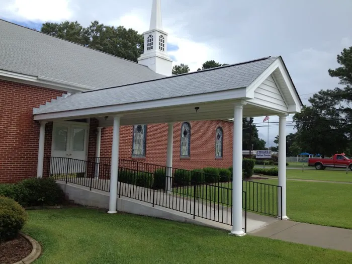 J Edwards Painting Company Picture 4