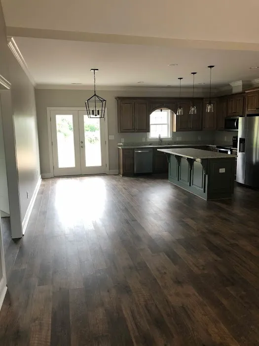 J Edwards Painting Company Picture 3