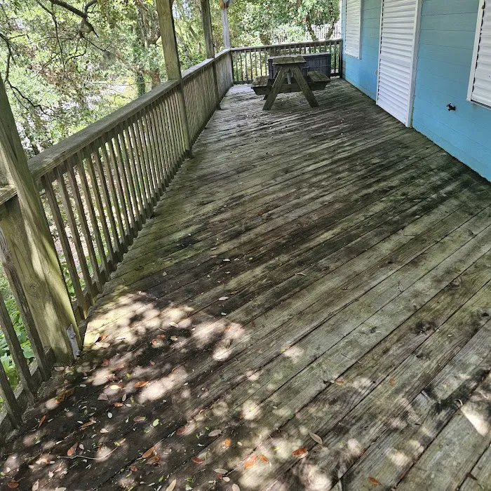 Your Handyman over 33yrs in business. Picture 5