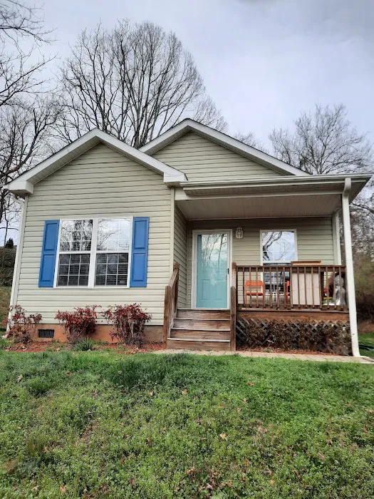 Your Handyman over 33yrs in business. Picture 7