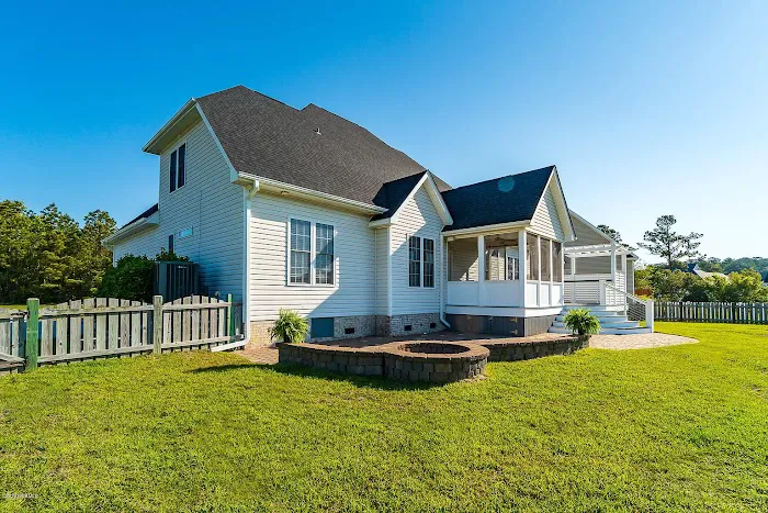 Genesis Custom Construction Picture 1