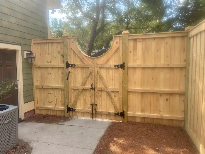 WOOF Handyman Picture 1