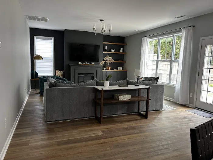 Of The Essence Design+Build and Paint Picture 5