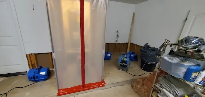 United Restoration And Improvement LLC Picture 3