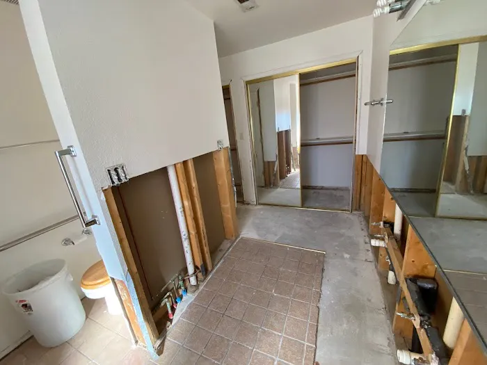 United Restoration And Improvement LLC Picture 1