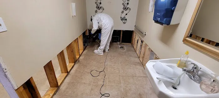 United Restoration And Improvement LLC Picture 6