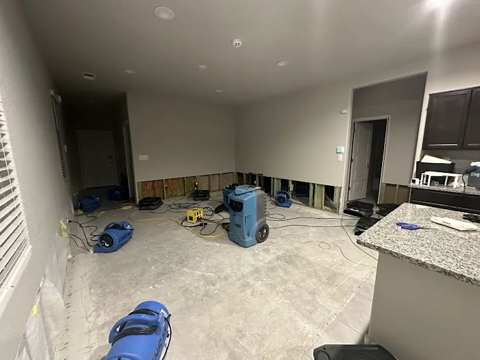 United Restoration And Improvement LLC Picture 5