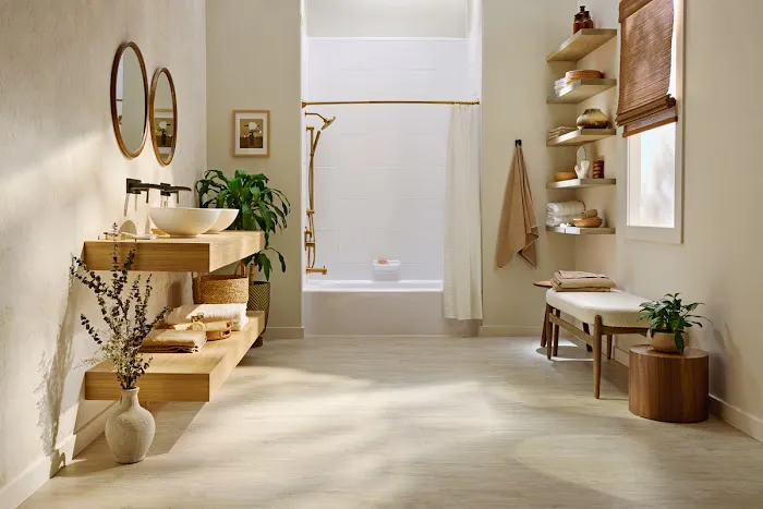 Bath Fitter Picture 1