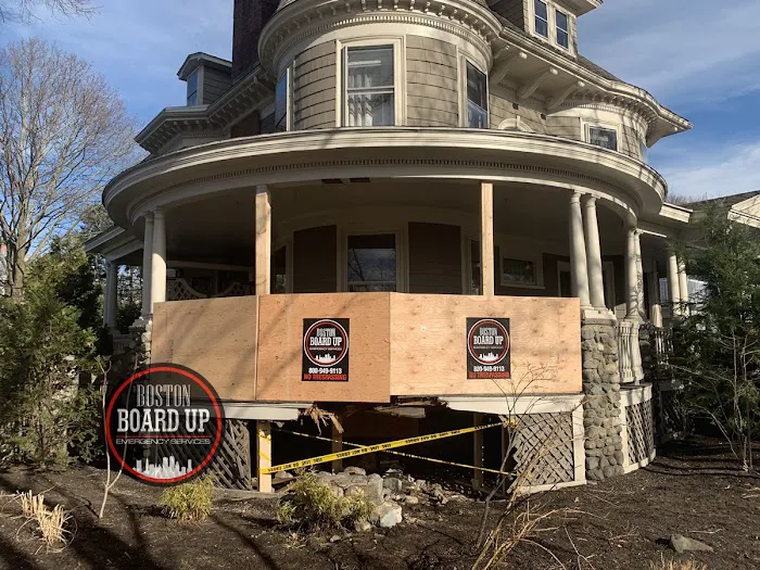 Boston Board Up Emergency Services Picture 1
