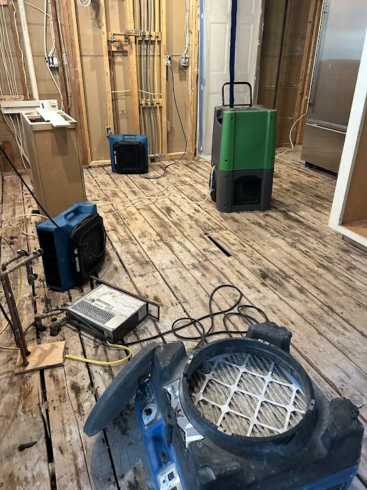 RestoPros of MetroWest-Worcester Picture 8