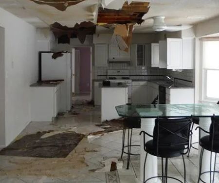 FIRST RESPONSE RESTORATION