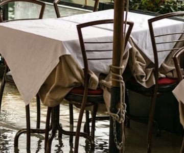 Water Damage Restoration for Restaurants and Food Service Areas – A Complete Guide