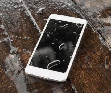 Restoring Water-Damaged Electronics: What Works and What Doesn’t