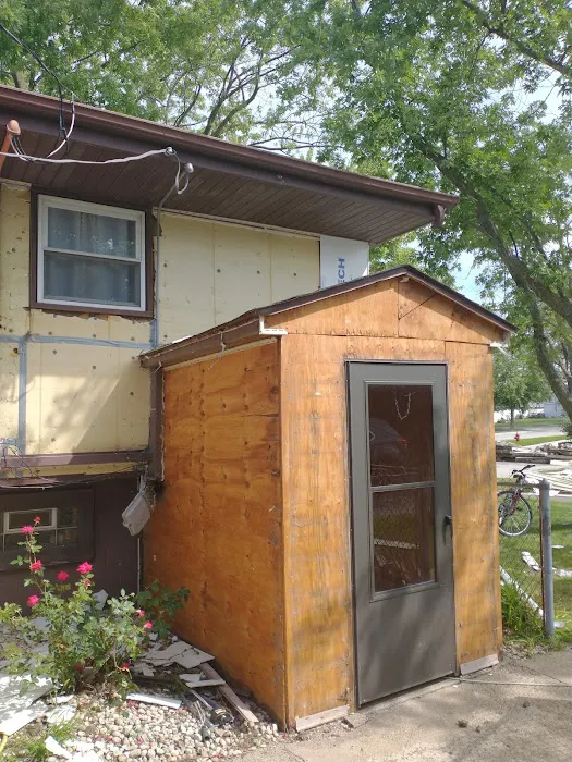 1st Premier Picture 3