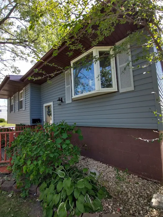 1st Premier Picture 7