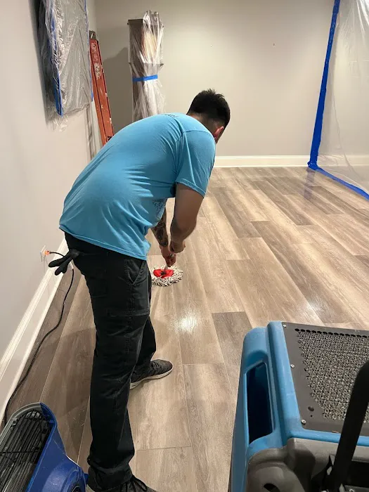 BULLSEYE REMODELING SERVICES INC Picture 9