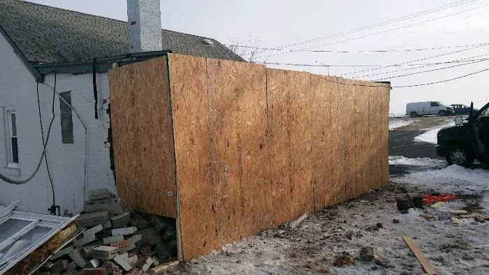 24-7 Secured Board Up Picture 2