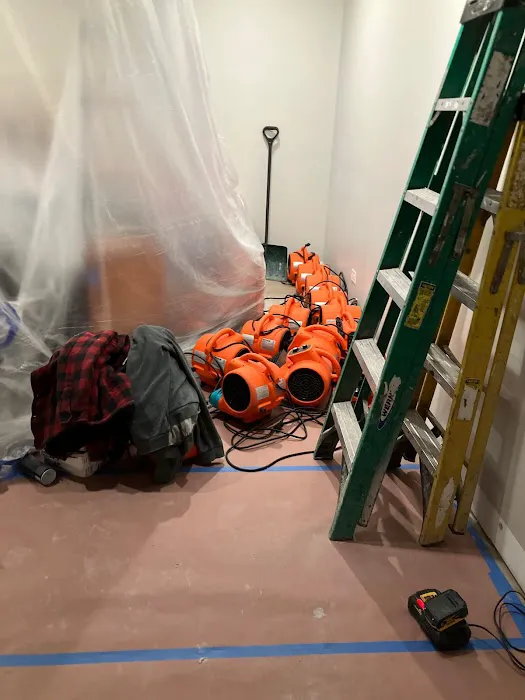 Redefined Restoration - Franklin Park Water Damage Service Picture 5