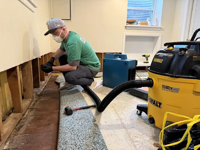 Rock Bottom Recovery & Restoration Picture 9