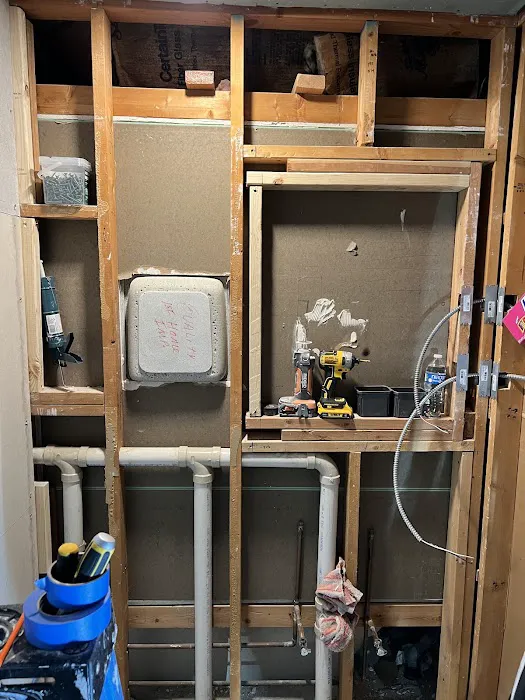 Rock Bottom Recovery & Restoration Picture 6