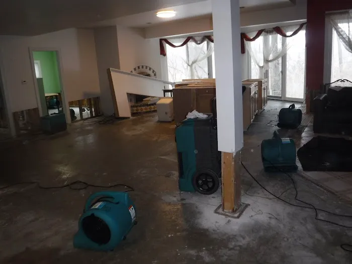 ServiceMaster Restoration Services Picture 4