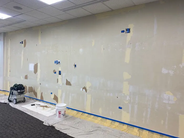 Jondec Painting Picture 3