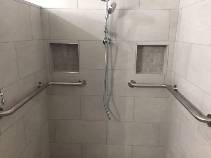 Disaster Solution - Illinois Restoration Services Picture 7